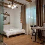 Boutique 11 Postavarului By Kronstay Брашов