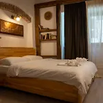 Boutique 11 Postavarului By Kronstay Готель