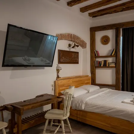 Boutique 11 Postavarului By Kronstay Hotel