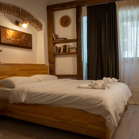 Boutique 11 Postavarului By Kronstay Hotel