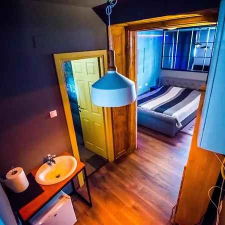 Boutique 11 Postavarului By Kronstay Hotel