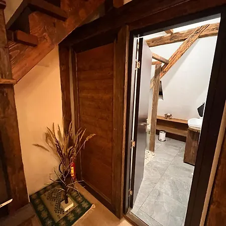 Boutique 11 Postavarului By Kronstay Hotel