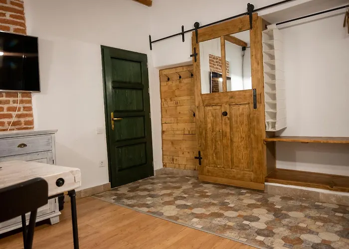 Boutique 11 Postavarului By Kronstay *