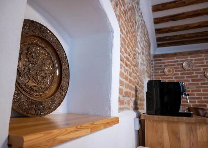 Boutique 11 Postavarului By Kronstay Готель Брашов