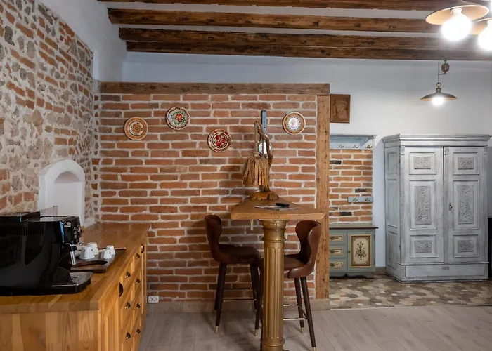 Boutique 11 Postavarului By Kronstay *