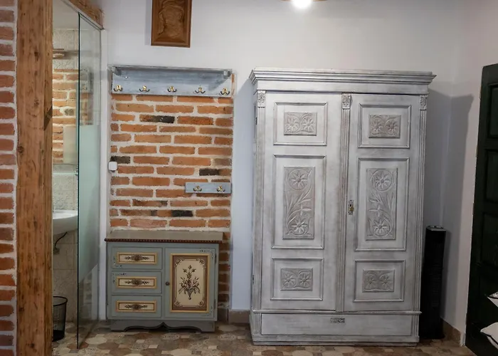 Boutique 11 Postavarului By Kronstay Готель *