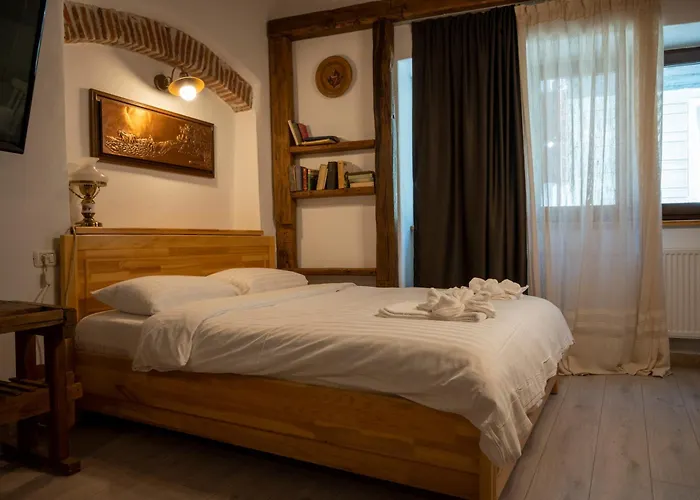 Boutique 11 Postavarului By Kronstay Готель